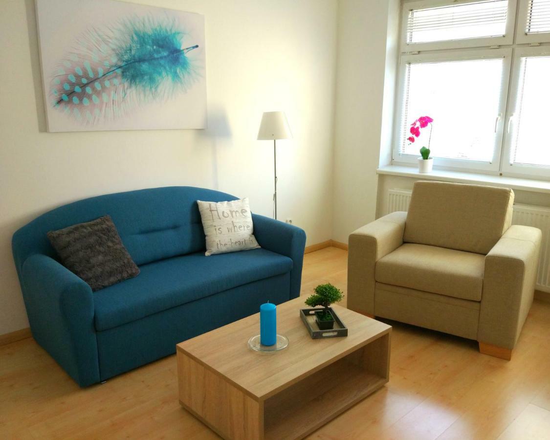 Riverview Apartment 브라티슬라바 외부 사진